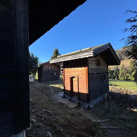 シャレー Et Mazots Du De Mado メジェーヴ