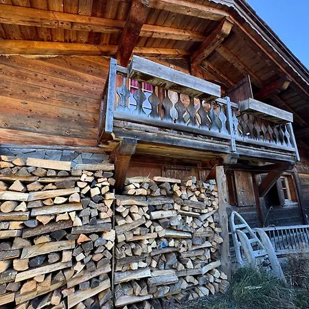 Et Mazots Du De Mado メジェーヴ