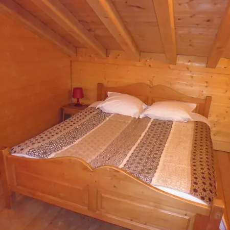 Et Mazots Du De Mado Chalet *