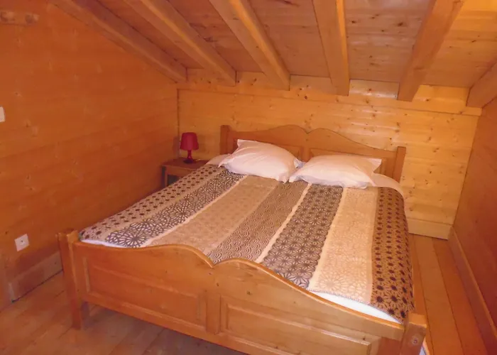 Et Mazots Du De Mado Chalet *